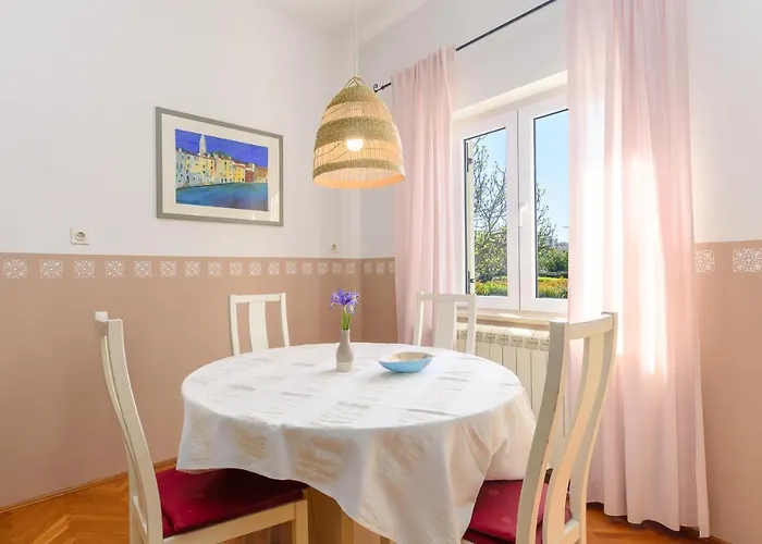 Apartman Macan, Beautiful Oasis *