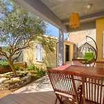 Macan, Beautiful Oasis Apartment Pula